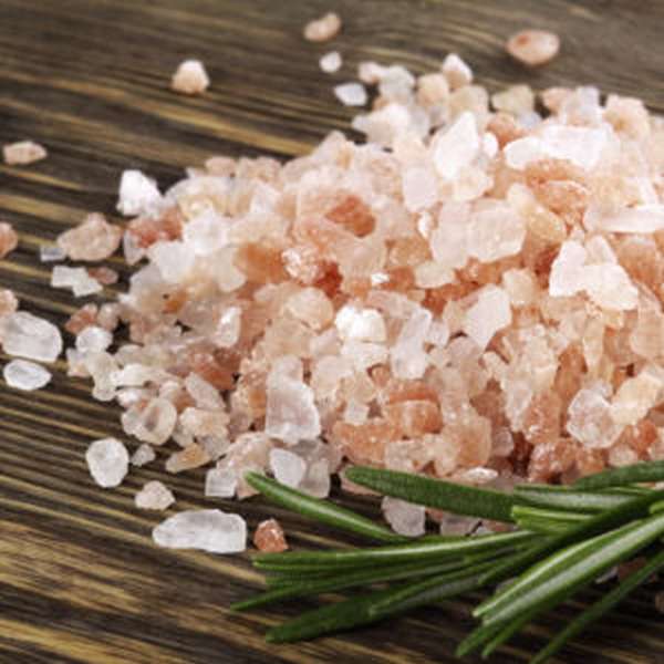 Чем полезна розовая гималайская соль