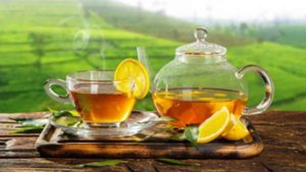 Чем полезен чай с лимоном и как его заваривать