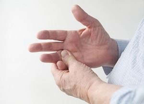 Лигаментит большого пальца руки у ребенка 2 года лечение