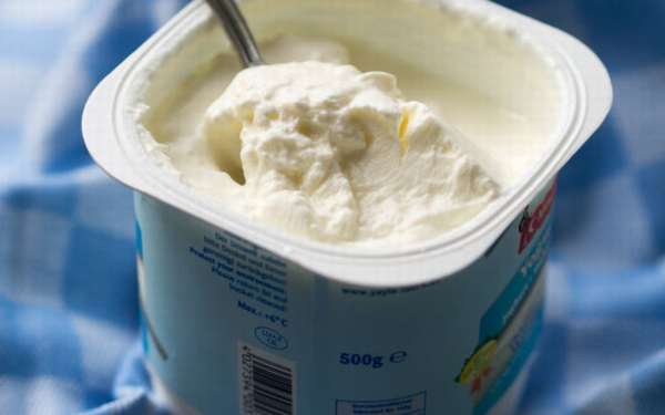 Чем полезен йогурт