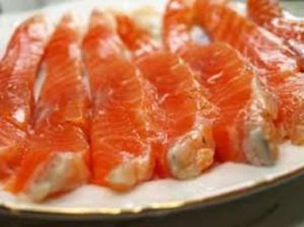 Чем полезен лосось и как его приготовить в домашних условиях